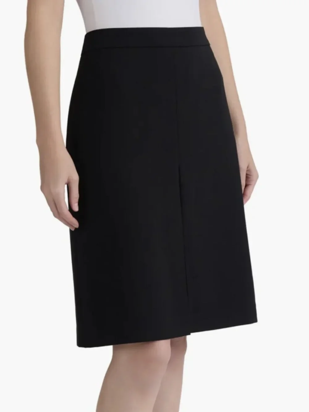NWOT Kasper front inverted black pleat skirt in size 4, Perfect for work